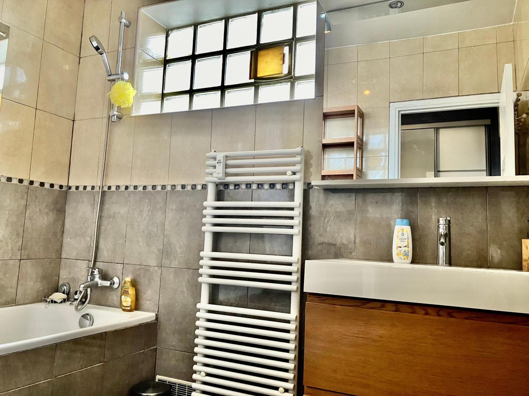Parisian Lounge 8 Pers Front Station Apartment Villemomble Ngoại thất bức ảnh