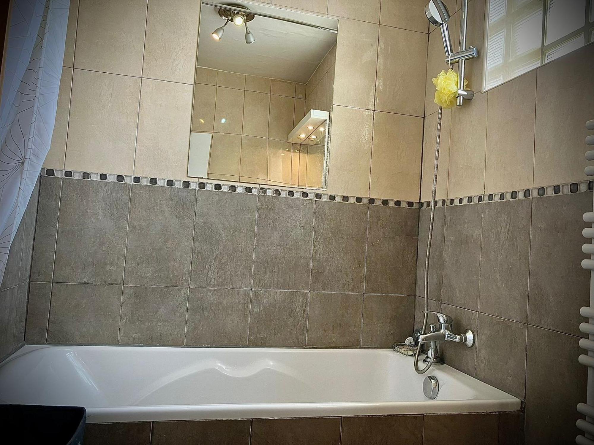 Parisian Lounge 8 Pers Front Station Apartment Villemomble Ngoại thất bức ảnh